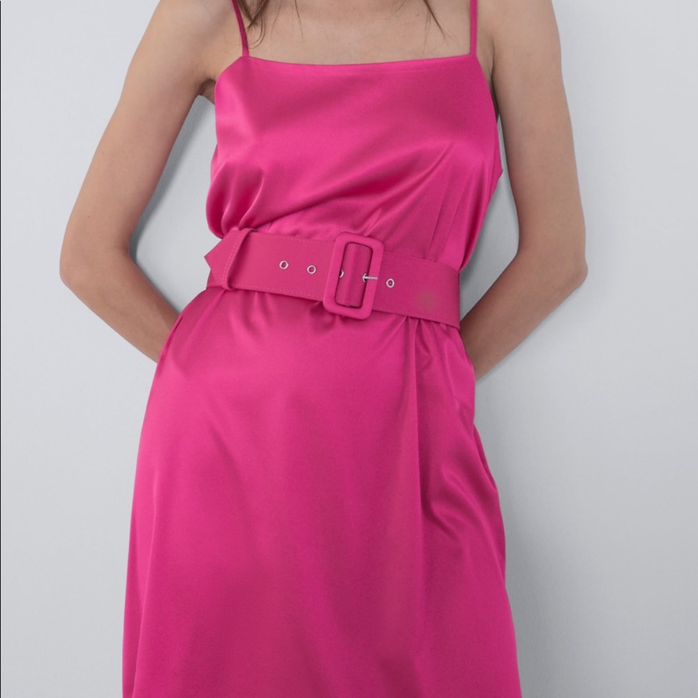 NEW!! Zara Satin Effect Fuchsia Dress Size S - Picture 2 of 12
